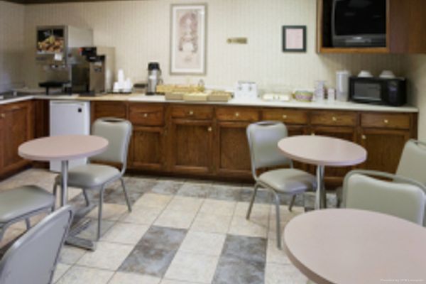 AMERICAS BEST VALUE INN (Manchester)